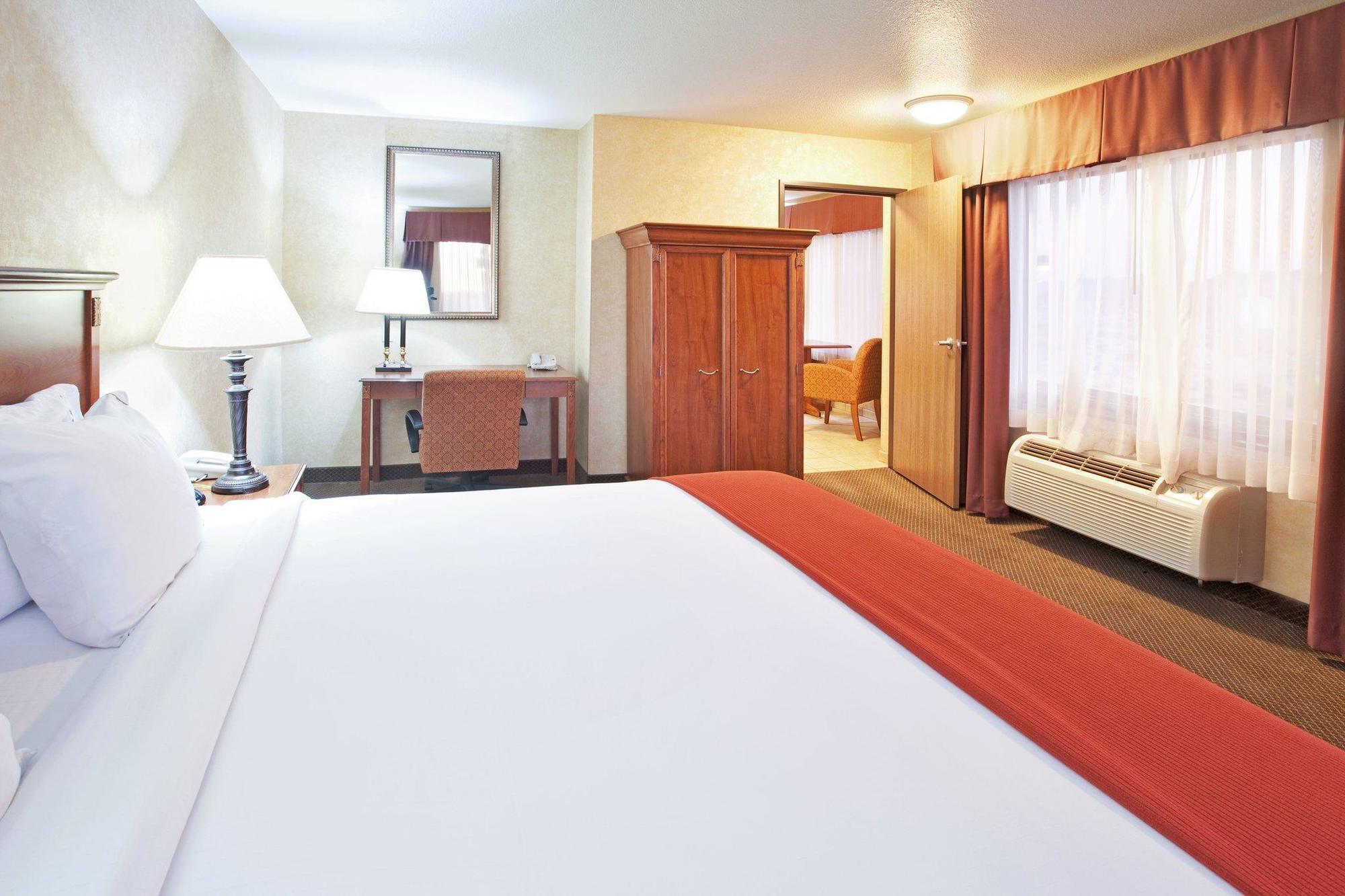 Holiday Inn Express Hotel & Suites Barstow By Ihg Exterior foto